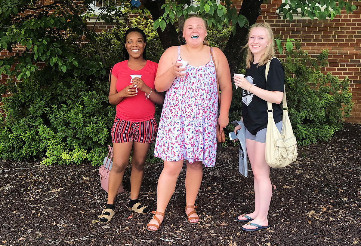 A Serendipitous Meeting at the Helpdesk